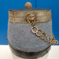 Casque militaire - shako d'officier français, régiment de hussards, fin du XIXe siècle.