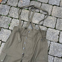 Pantalon Parachutiste Mdle 1947 et bretelles toile verte