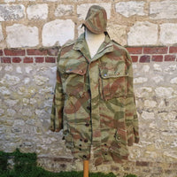 Tenue de saut camouflée TAP 47/53 et casquette