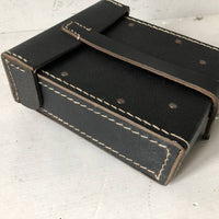 WH – Trousse d'entretien MG42 Carton-cuir noir