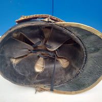 Casque militaire - shako d'officier français, régiment de hussards, fin du XIXe siècle.