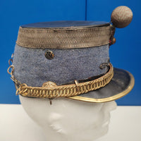 Casque militaire - shako d'officier français, régiment de hussards, fin du XIXe siècle.