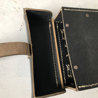 WH – Trousse d'entretien MG42 Carton-cuir noir
